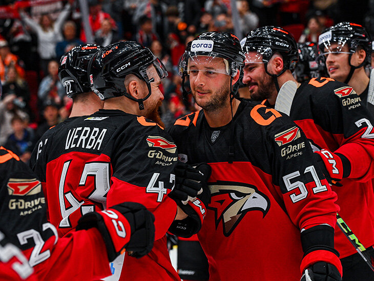 «Авангард» наконец-то выиграл! Победный гол – у Спунера, которого только вернули в команду