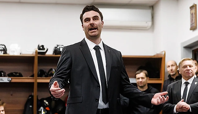 «Трактор» убрал еще одного тренера. Что будет дальше?