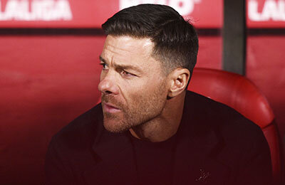 Хаби Алонсо, Арне Слот, премьер-лига Англия, Ливерпуль, Вирджил ван Дейк