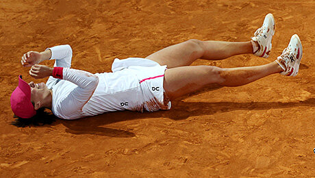 🔥 Титанический финал в Мадриде: Швентек за 3 часа дожала Соболенко, отыграв 3 матчбола
