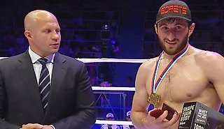 Анкалаев до UFC: дрался в скандальной лиге Кадырова, побеждал учеников Федора и выигрывал «Ладу Гранту»