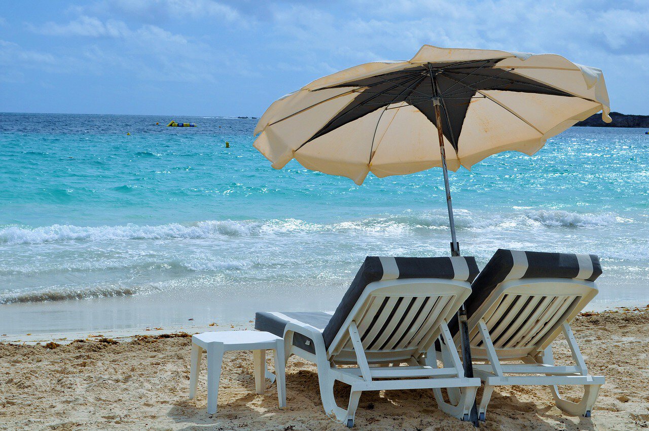 10 товаров с Aliexpress для комфортного пляжного отдыха