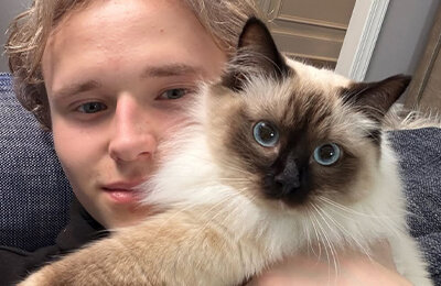 «Кошки меня игнорируют». Малинин обожает своих питомцев – но это не всегда взаимно