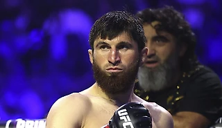 Анкалаев все сделал неправильно. Кажется, шансов вернуть пояс UFC почти нет