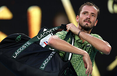 Как Медведеву, Рублеву и другим теннисистам выбраться из Дубая