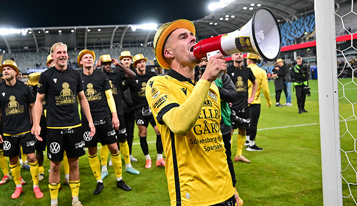 Шок-чемпион Швеции! Клуб из деревни на 1485 жителей 😱