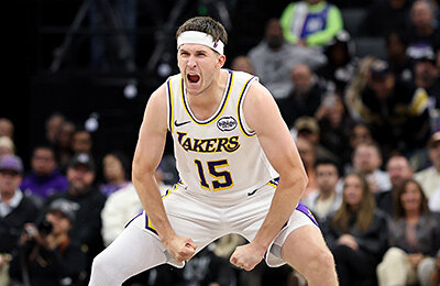 Остин Ривз, НБА, Леброн Джеймс, Лейкерс, Сакраменто, Лука Дончич