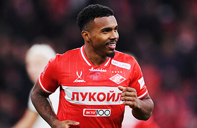 «Спартак» убрал «Локо» с пяткой Маркиньоса и дублем Ливая. Батраков впервые запорол пенальти