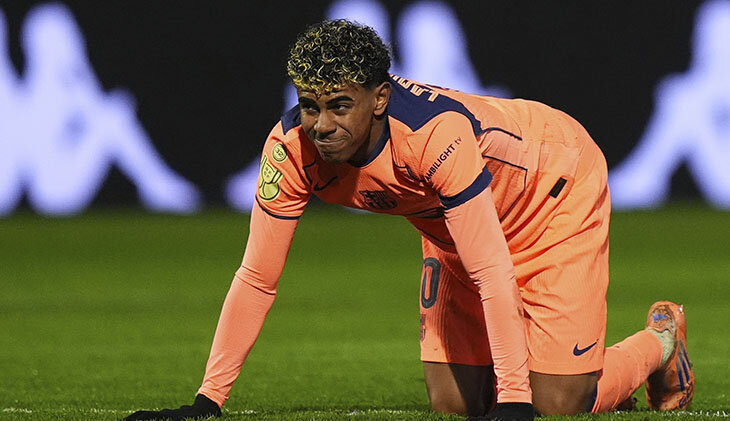 «Барса» мучилась с 3-й лигой в Кубке. Тер Стеген вернулся, у арены была давка