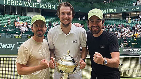 «На меня смотреть не надо, я плохой пример для детей». Правила жизни Александра Бублика