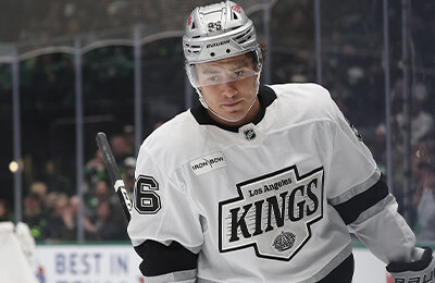 Джим Хиллер, Лос-Анджелес, НХЛ, Андрей Кузьменко, Кейси ДеСмит, Даллас, Анже Копитар, Джордан Шмалц