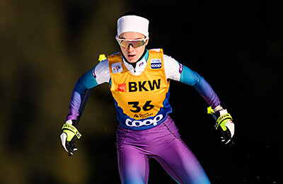 Непряева – 20-я в «разделке» на 10 км, Коростелев – 25-й! Наши лыжники вернулись