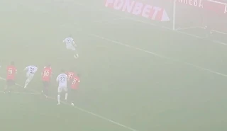 «Удар! И, наверное, гол». Туман в Самаре – не видно Дзюбы и красного мяча