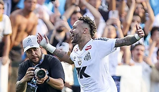 Момент дня: в честь Неймара скандирует весь стадион. Спас «Сантос» от вылета с травмой