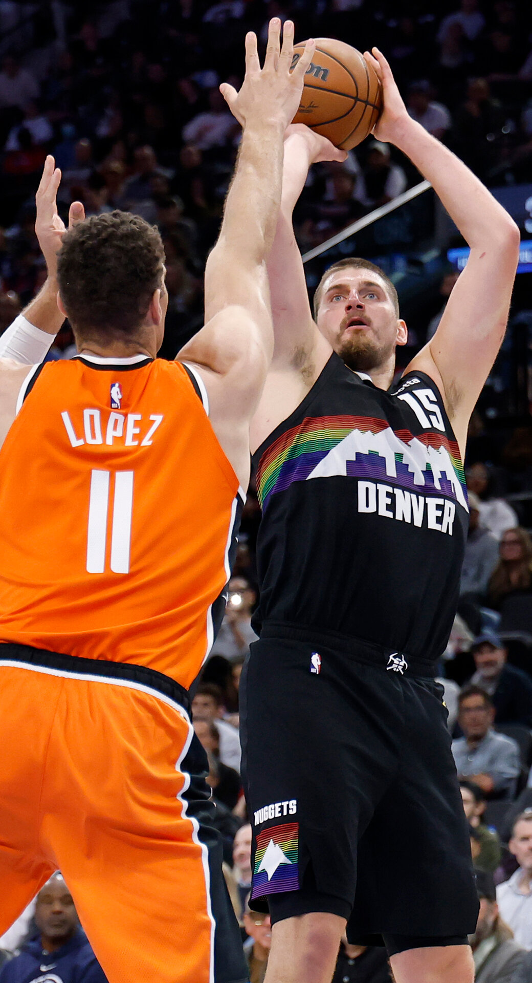 Никола Йокич обрушил 55 очков на «Клипперс». Это больше, чем у их стартовой пятерки