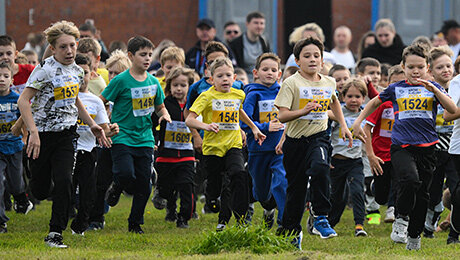 Откуда в России 93% детей, занимающихся спортом?