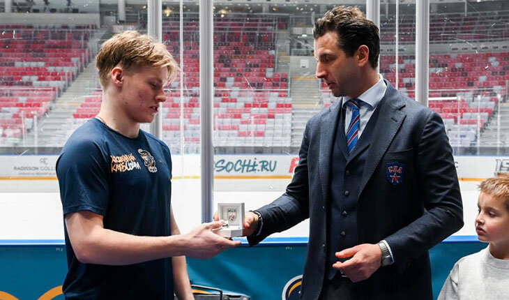 Мичков сыграл за СКА в центре нападения. Давно мечтал сменить позицию, берет пример с Кросби