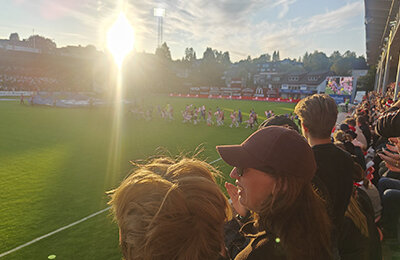 Матч под солнцем в полночь – в норвежском Париже. Красота ☀️