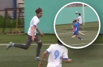 Вратарь вышел в поле и забил дважды школе Слуцкого – так исправился за привоз. Мы с ним поговорили