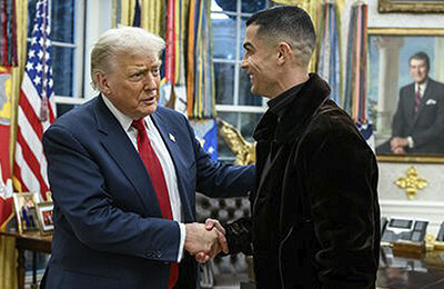 «Говорят, что он GOAT». Роналду – гость Трампа в Белом доме