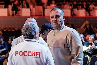 Что не так с исторической победой сборной России на ЧМ по боксу?