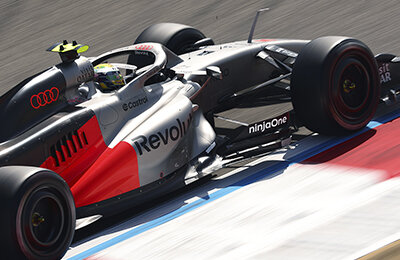 Рейтинг ливрей революционной «Ф-1» от Спортса’’ – победил новичок!