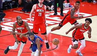 «Хьюстон» строит гигантобол. Как дела у самой большой пятерки в истории НБА