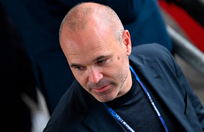 деньги, происшествия, Андрес Иньеста, бизнес и маркетинг, Виссел Кобе, Барселона