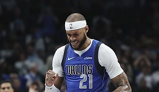 «Жаль наших болельщиков». От «Далласа» плюется даже Дирк Новицки