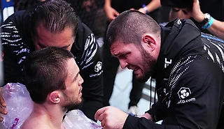 Хабиб превратил бойца-середняка в чемпиона UFC. А он вообще проигрывал как тренер?