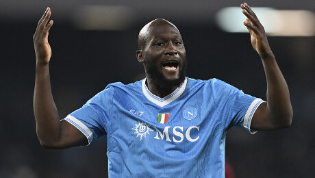 Лукаку ссорится с «Наполи»: не вернулся из сборной, клуб угрожает исключением. Сыграл лишь 64 минуты за сезон