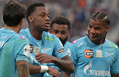 Семак встряхнул «Зенит» во втором тайме. Управлял игрой лучше Карседо