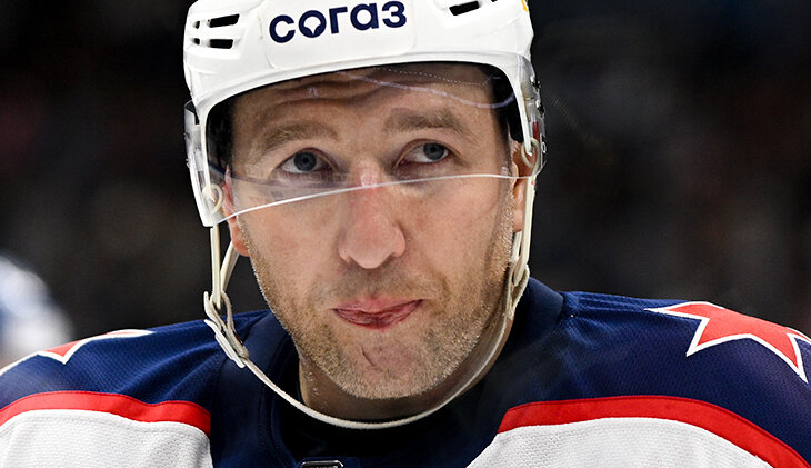 Слабое место ЦСКА – бывший капитан Нестеров. Он слишком часто ошибается