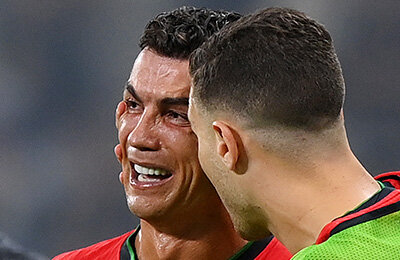 Роналду плачет: не забил пенальти в овертайме. Момент года!