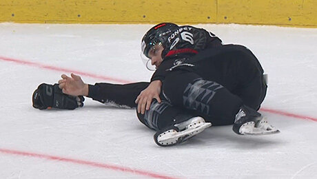 «Лучший друг нанес ему удар в колено». «Авангард» потерял ведущего защитника