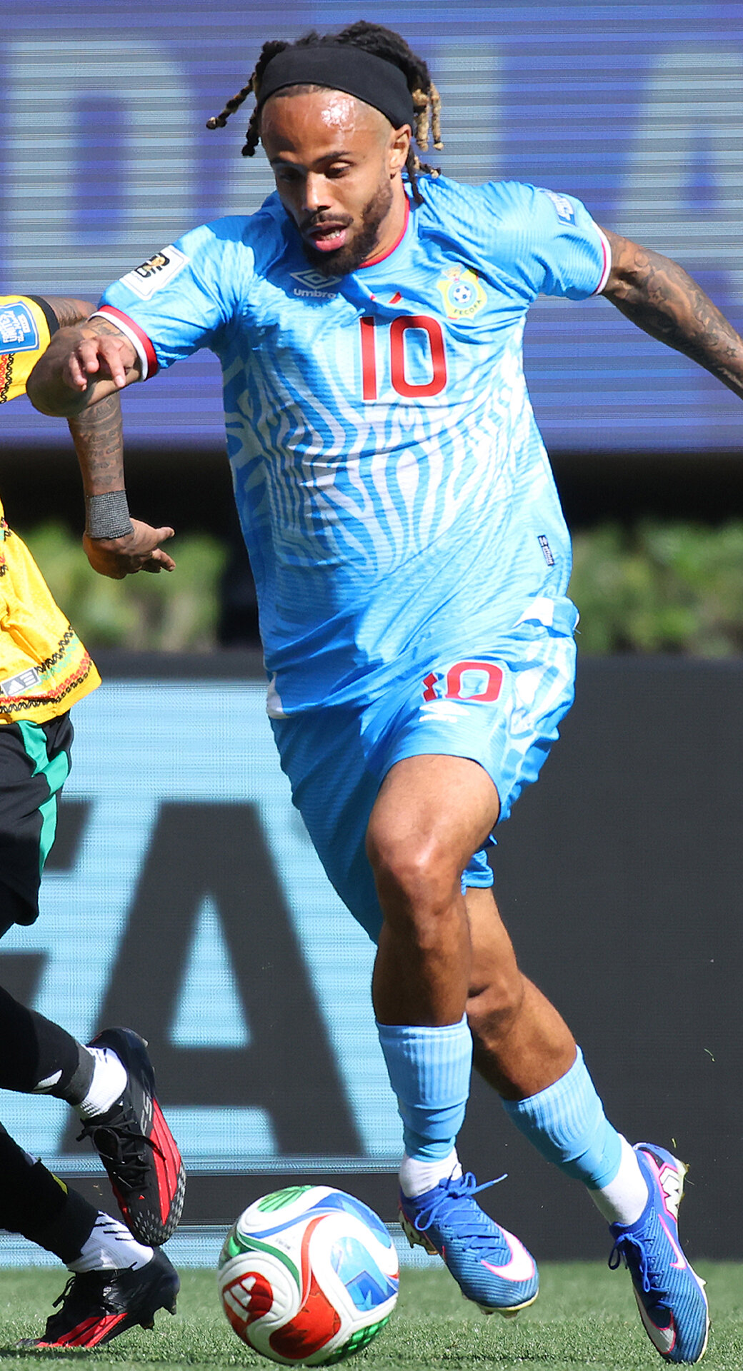 Бонгонда не пускают в «Спартак» из ДР Конго: сборную заперли в стране, чтобы отмечать выход на ЧМ-2026