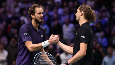 Эх, Медведев проиграл веселую зарубу Звереву. Упустил 2 матчбола