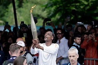 Снуп Догг – факелоносец Парижа в день открытия Олимпиады. Как так вышло?