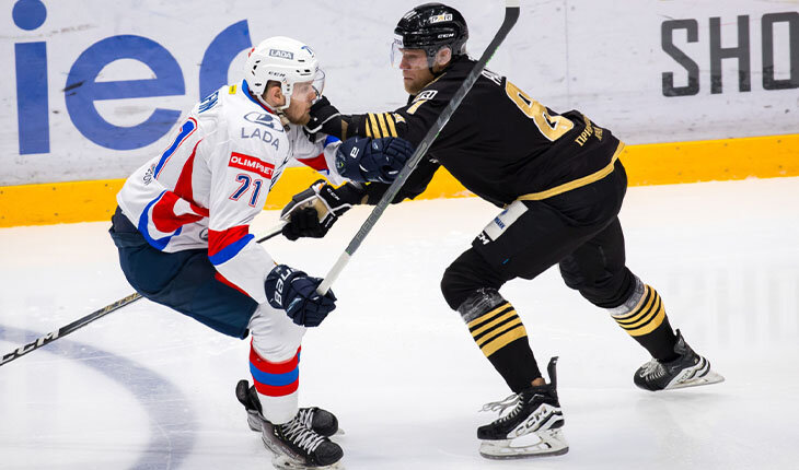 Уникальный старт хоккея: вместо гола «Лады» на 1-й минуте – два удаления и шайба соперника