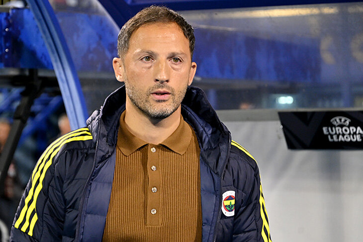 Тедеско могут уволить из «Фенербахче». Хотя его назначили в сентябре!