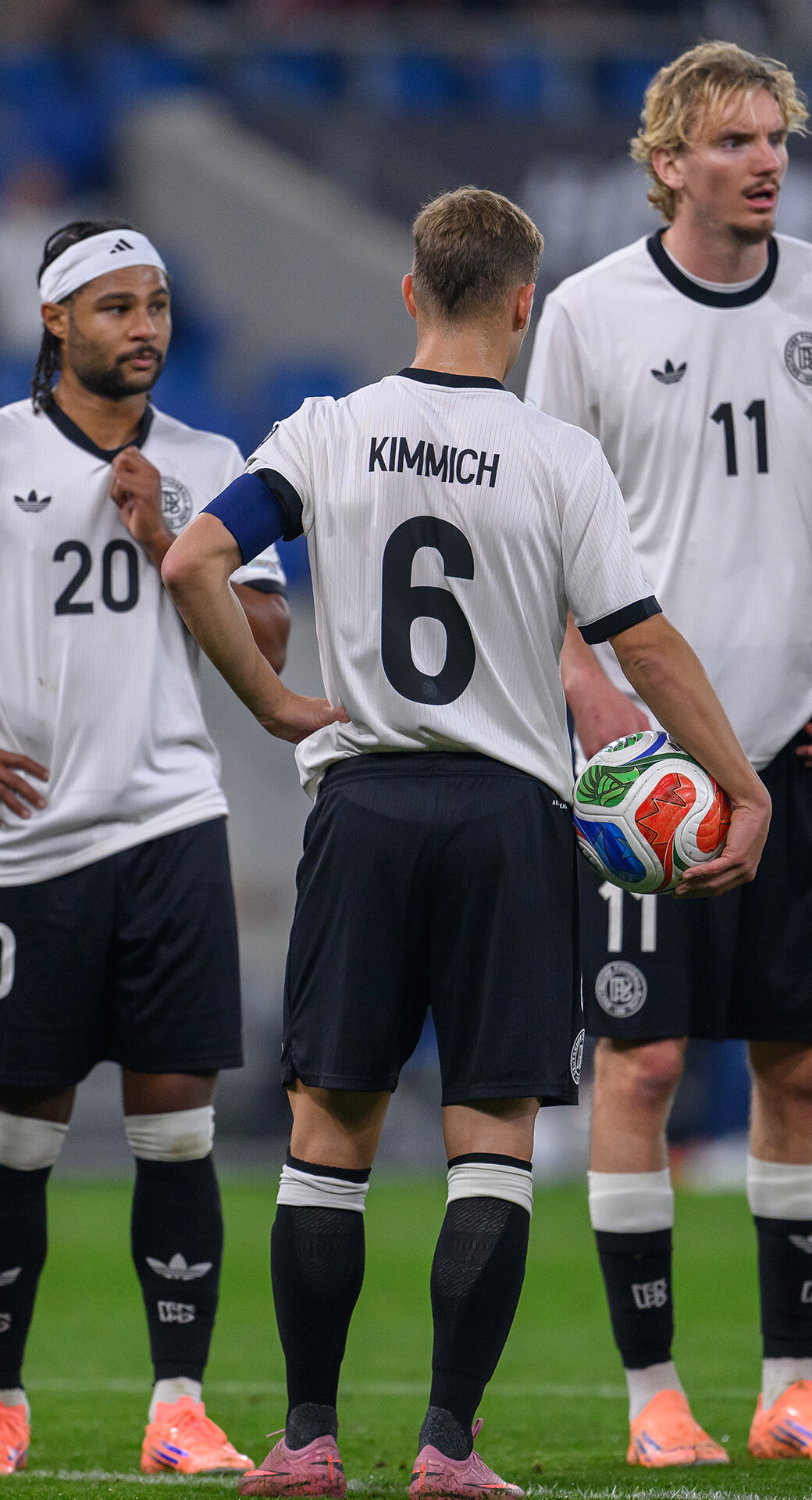 Все интриги отбора на ЧМ: какие чудеса нужны Италии, Фарерам и Сан-Марино (!), чтобы выйти?