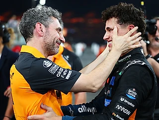 Быстрые мысли о финале и сезоне «Ф-1»: Пиастри и Ферстаппен воссияли, но титул у Норриса