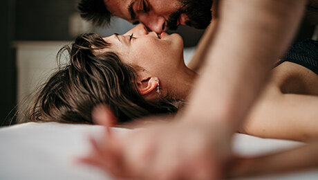 Говорят, прерванный половой акт может привести к простатиту и эректильной дисфункции. Правда?