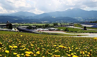 Экскурсия по фону для «Ф-1» в Австрии: что за город, как там смотрят гонку и развлекают