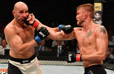 Идеальная казнь в UFC – тройным апперкотом!