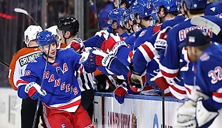 Панарин вернулся после болезни: сделал дубль и забросил победный буллит!