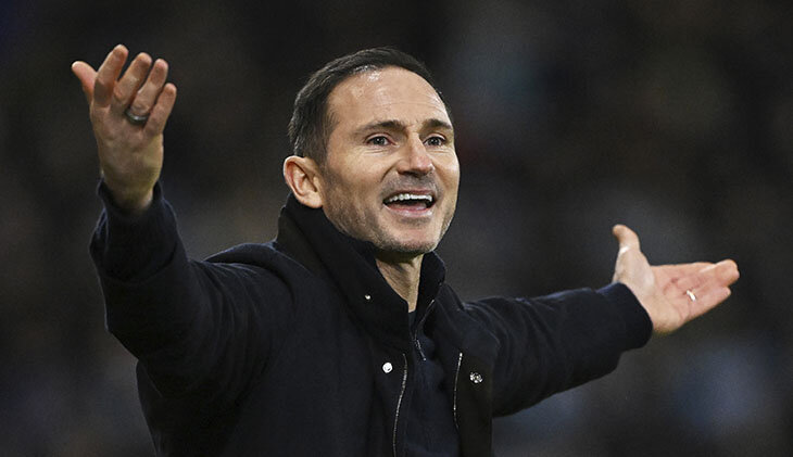 Кто рвется в топ-лиги: «Ковентри» Лэмпарда, «Шальке» с надежным Кариусом и старейший клуб Парижа