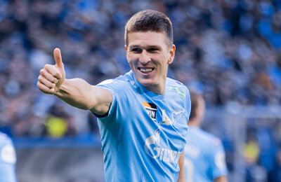 «Забил, отдал, много двигается, старается – что еще нужно нападающему?» Семак доволен Соболевым