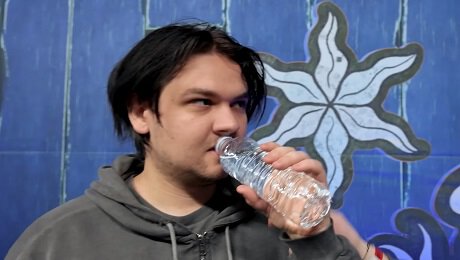 Valve воскресила Шотган-Морфа в 7.40! Естественно, Яторо им уже сыграл