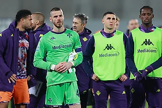 Катастрофа «Фиорентины» – 0 побед и последнее место в Серии А. Но в вылет все еще не верят